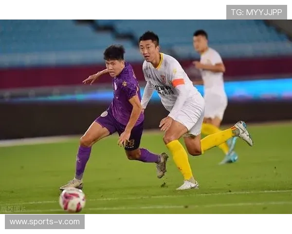 河南俱乐部热身赛表现稳健,新赛季保级压力缓解 河南俱乐部热身赛表现稳健,新赛季保级压力缓解