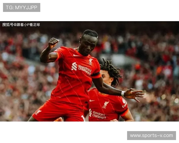 安菲尔德球场氛围升温:利物浦球迷高歌助威,曼城客场压力倍增 安菲尔德球场氛围升温:利物浦球迷高歌助威,曼城客场压力倍增